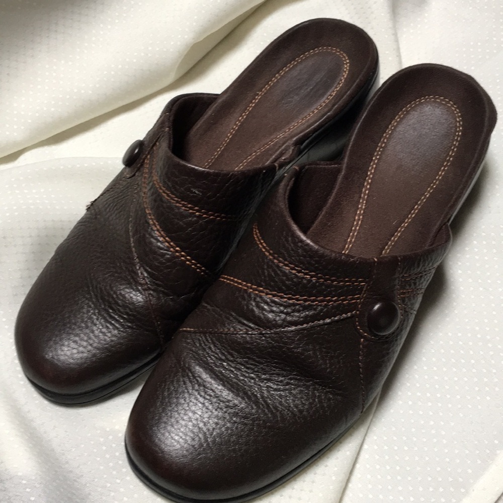 Clark shoes